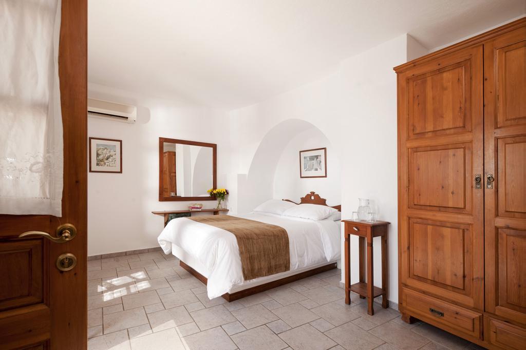 Vista Mare Suites Imerovígli Kültér fotó