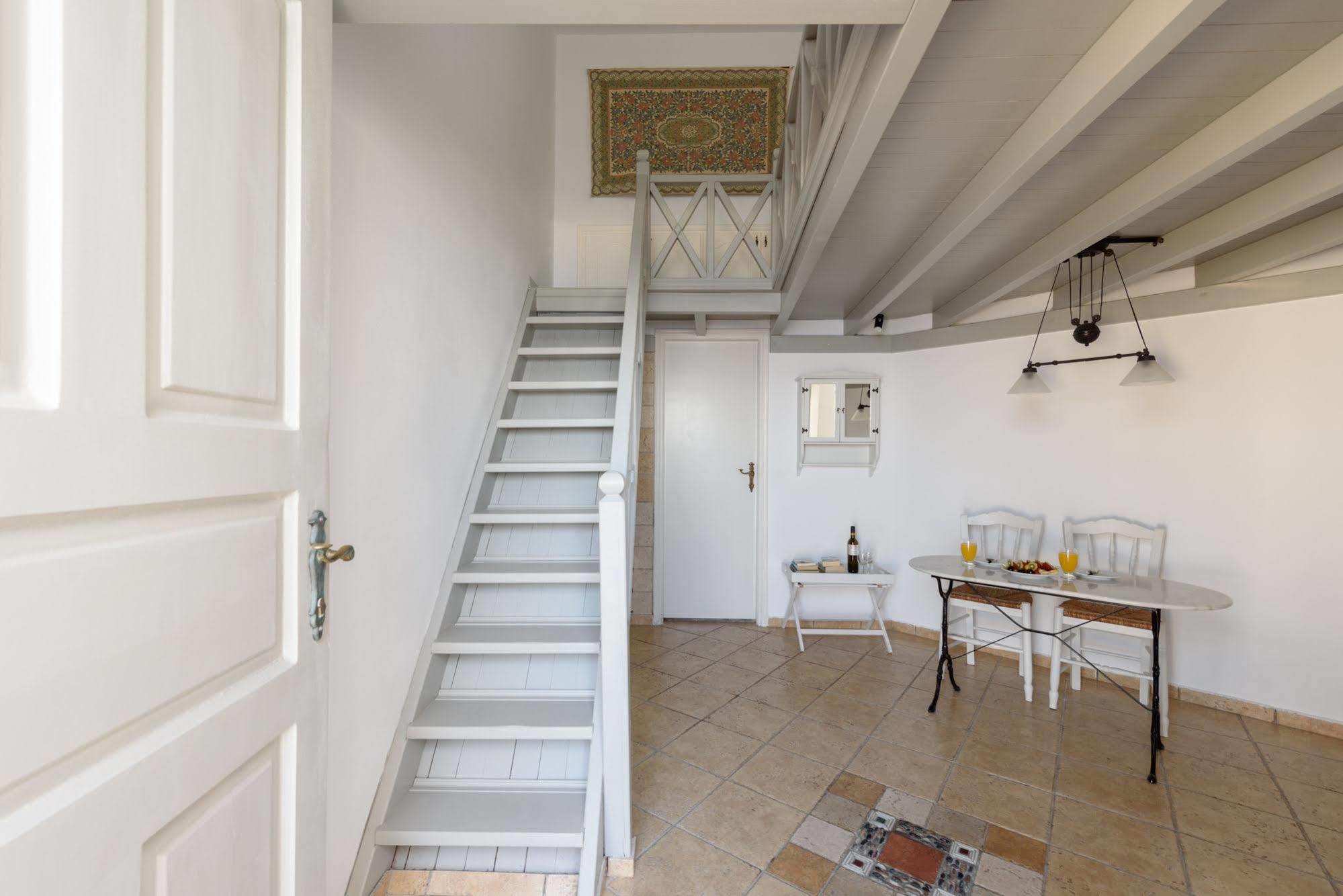 Vista Mare Suites Imerovígli Kültér fotó